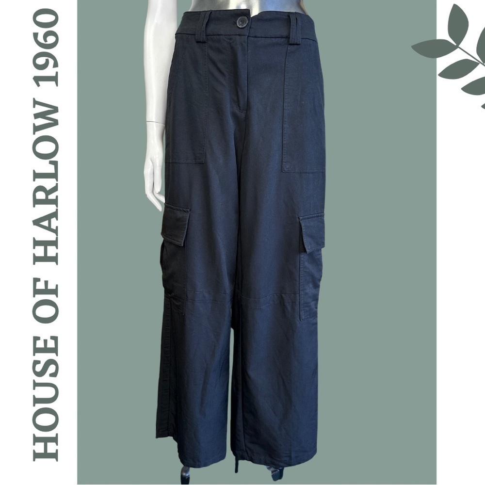 House of Harlow 1960 Black Cargo Pant Back Elastic Waist Pockets Extra
Small